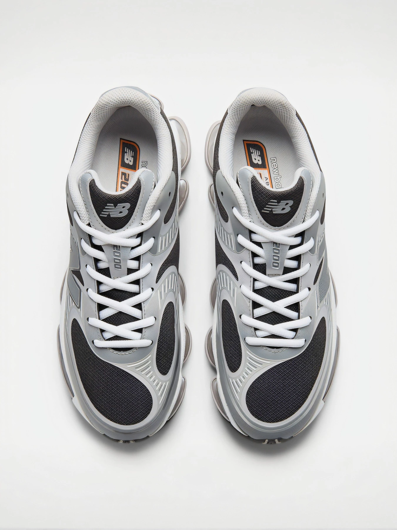 Кросівки New Balance модель U20003OZ Кросівки New Balance модель U20003OZ Фото