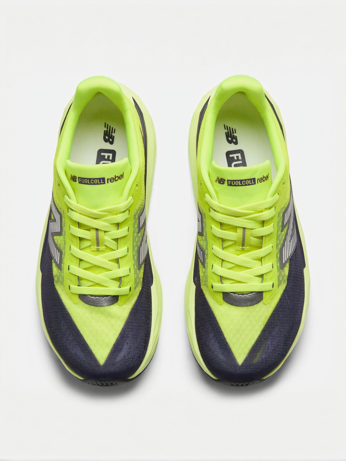 Кросівки New Balance модель WFCX3PE Кросівки New Balance модель WFCX3PE Фото