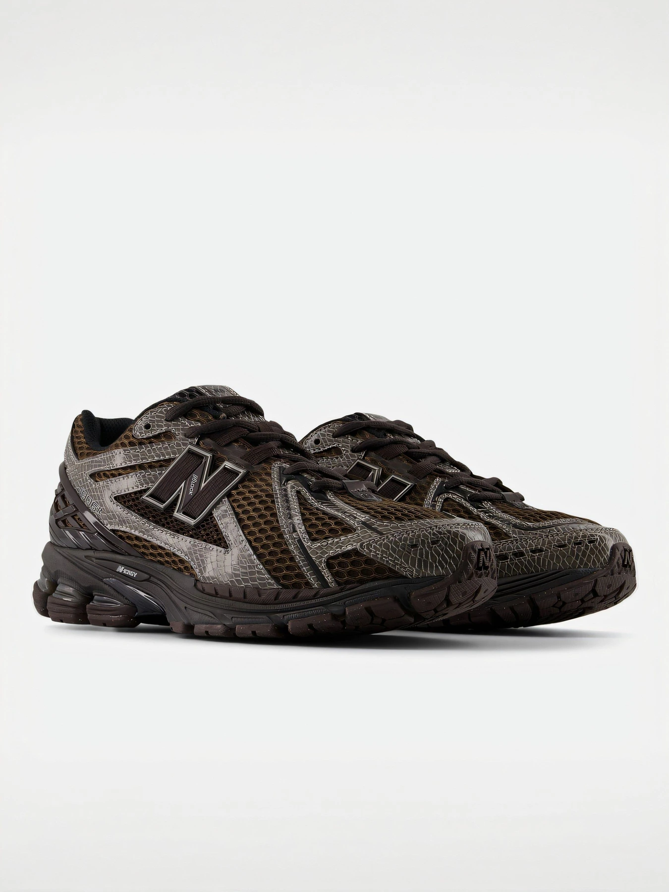 Кроссовки New Balance модель U19062NQ Кроссовки New Balance модель U19062NQ Фото