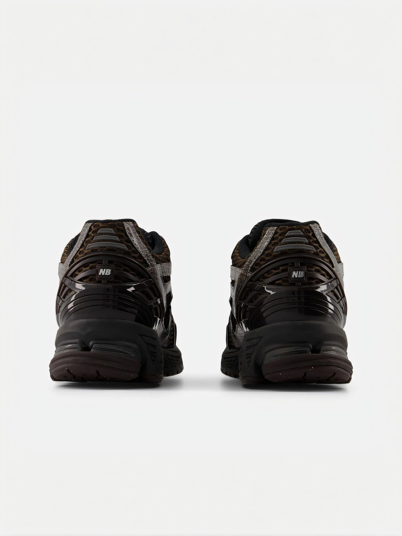 Кроссовки New Balance модель U19062NQ Кроссовки New Balance модель U19062NQ Фото
