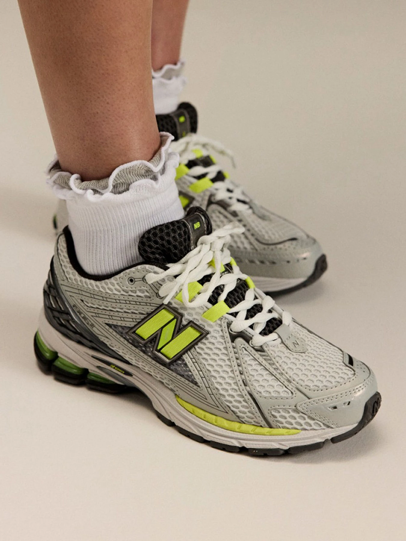 Кроссовки New Balance модель U190652H Кроссовки New Balance модель U190652H Фото