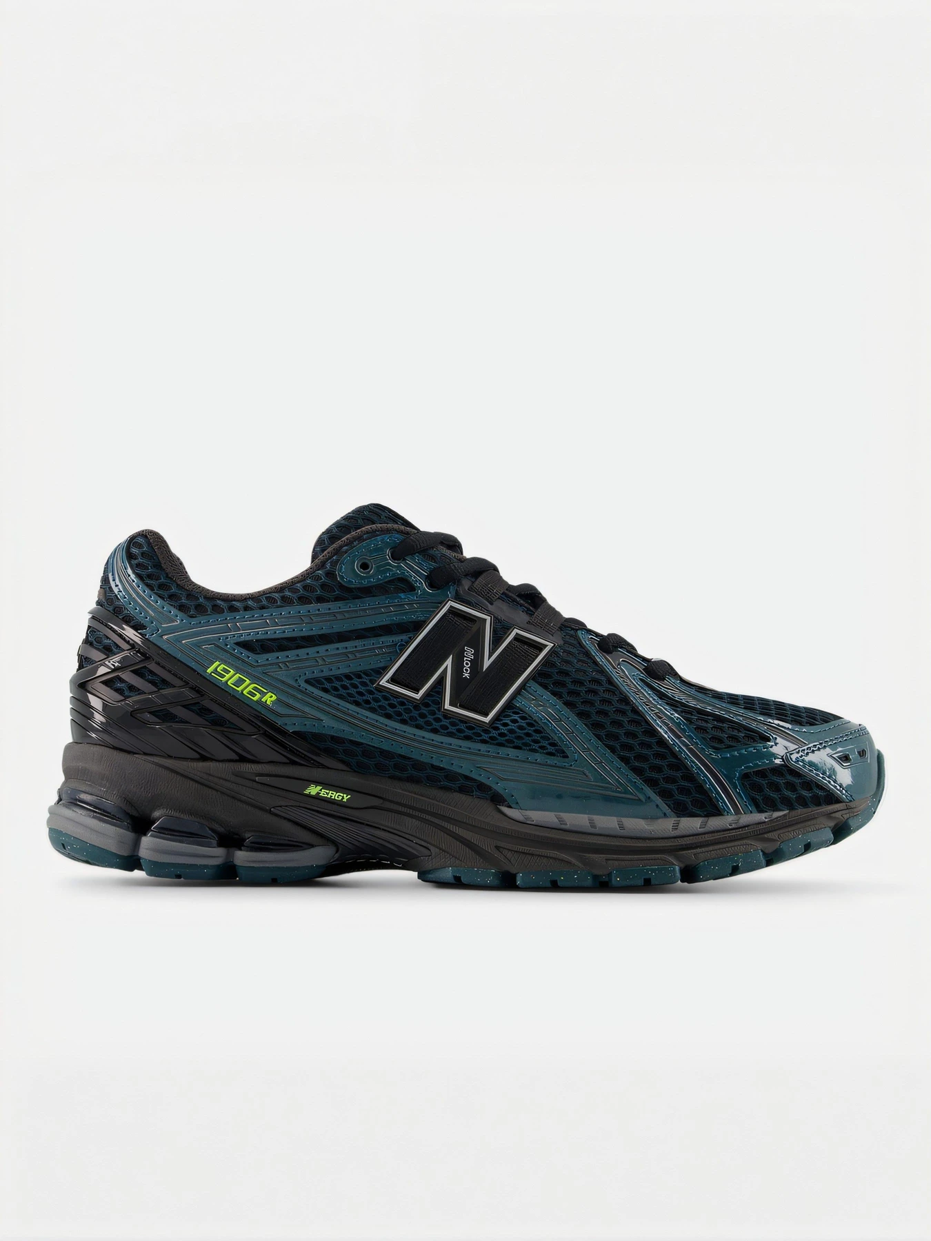 Кроссовки New Balance модель U190646S Кроссовки New Balance модель U190646S Фото