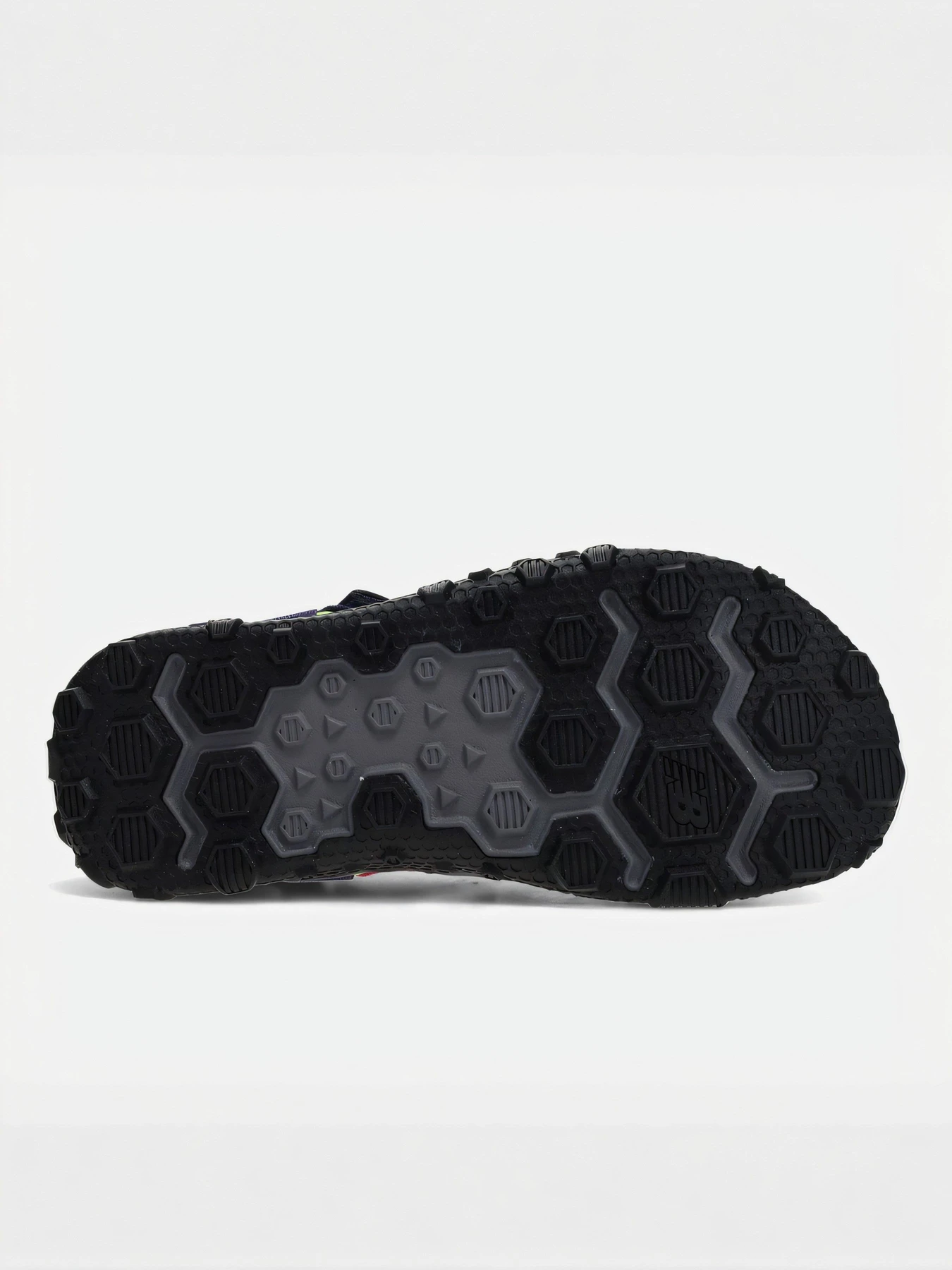 Шлёпанцы New Balance модель W29506KE Шлёпанцы New Balance модель W29506KE Фото
