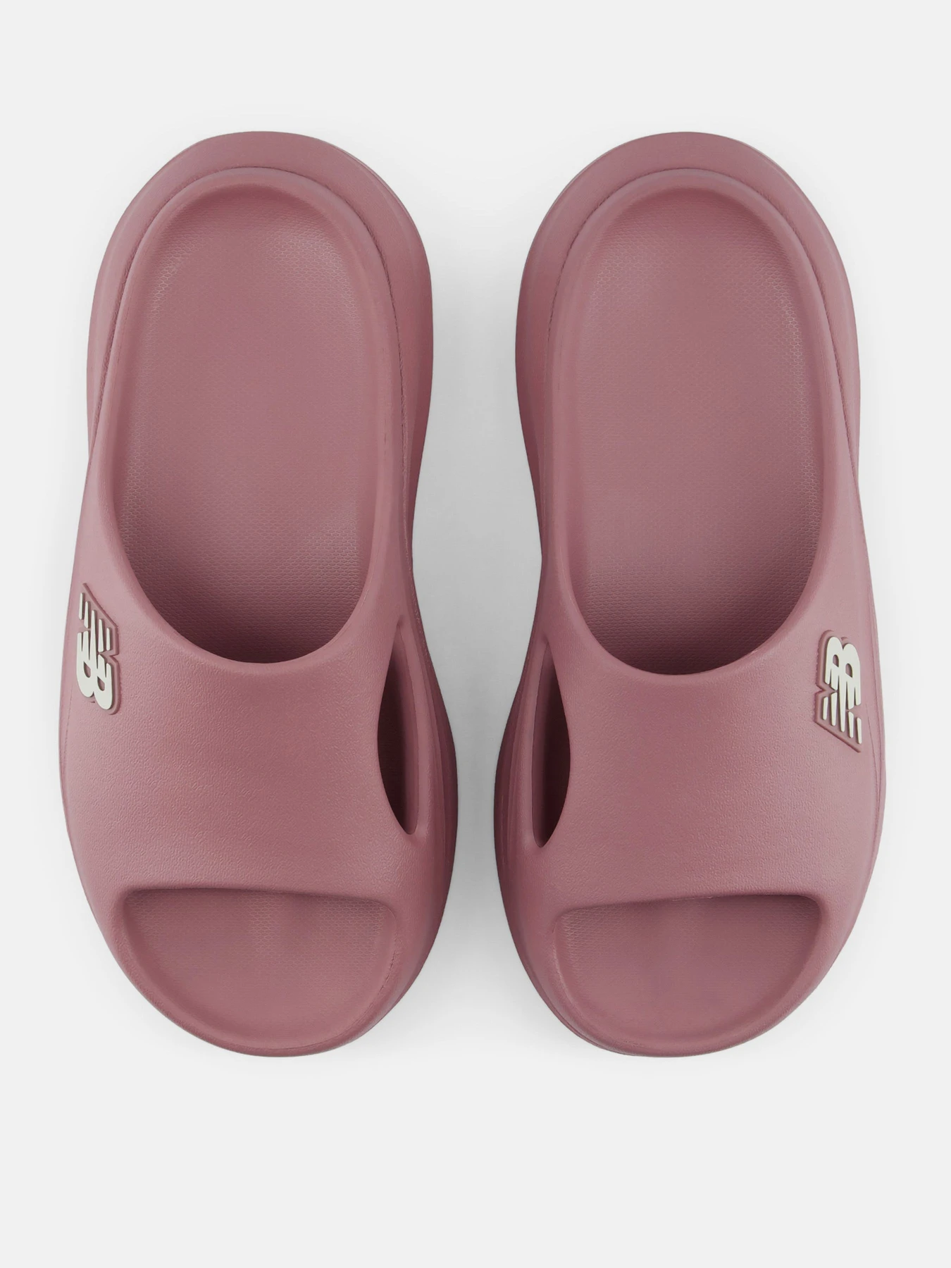 Шлёпанцы New Balance модель W66507VX Шлёпанцы New Balance модель W66507VX Фото