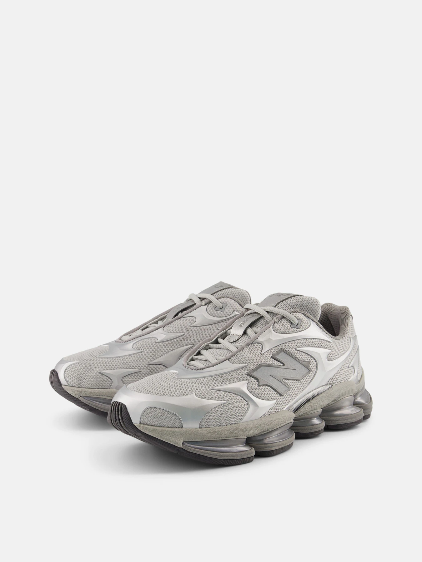 Кроссовки New Balance модель U20005UW Кроссовки New Balance модель U20005UW Фото