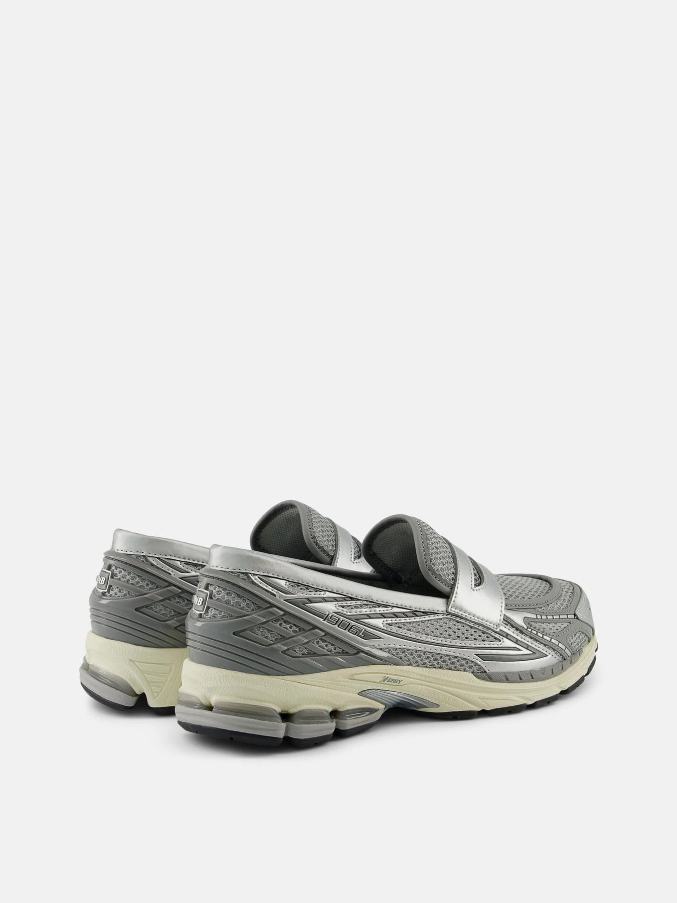 Кроссовки New Balance модель U1906LAE Кроссовки New Balance модель U1906LAE Фото