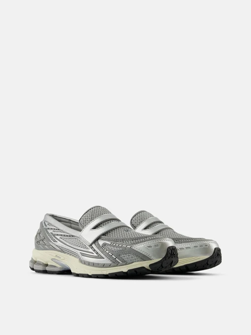 Жіночі Мокасини New Balance 1906L фото 2