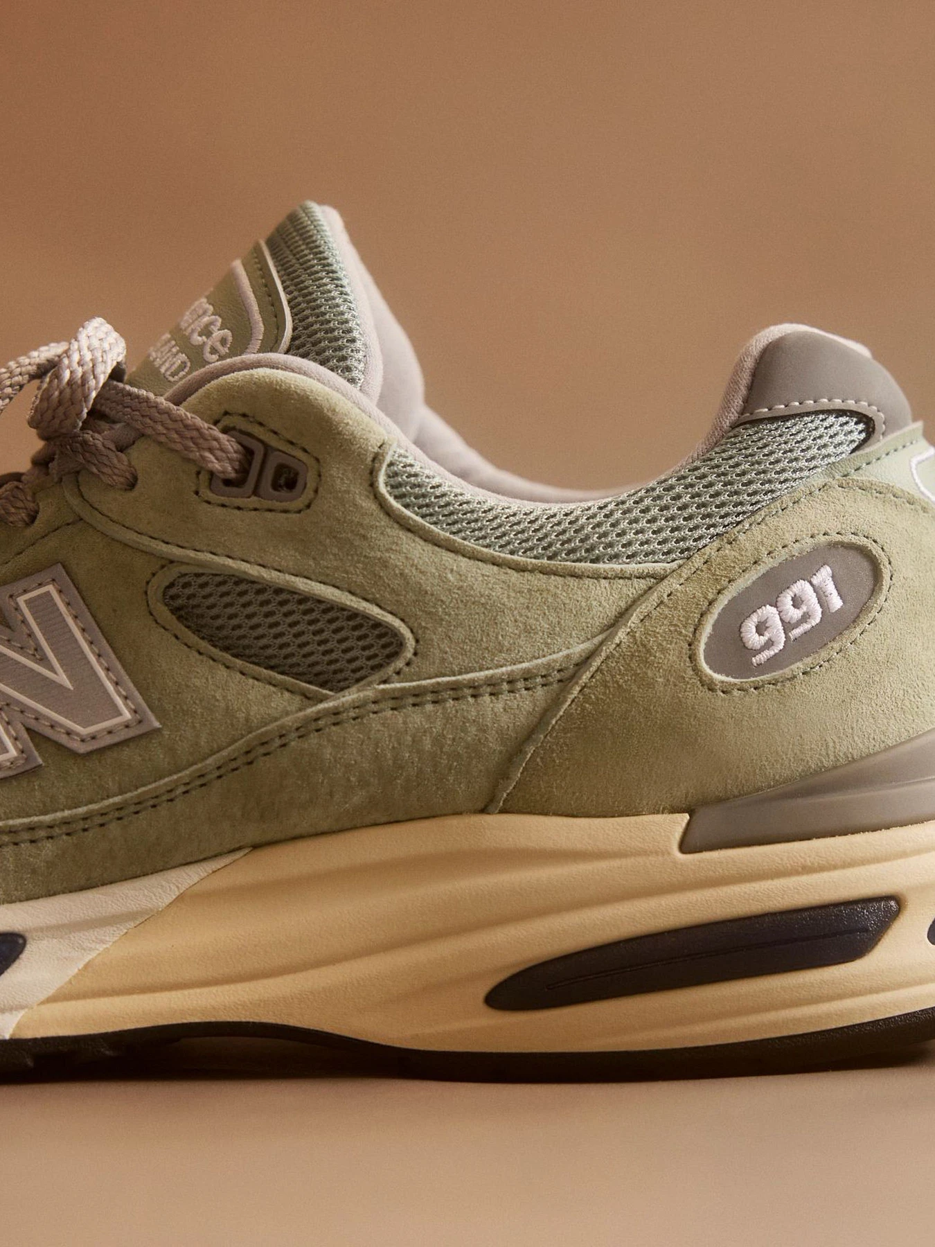 Кроссовки New Balance модель U991BB2 Кроссовки New Balance модель U991BB2 Фото