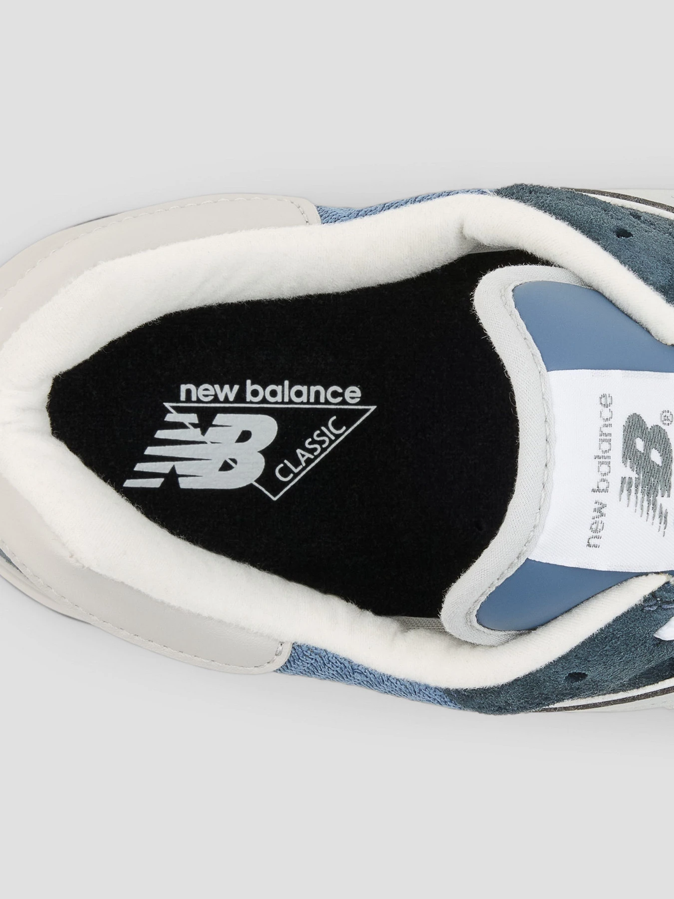 Кроссовки New Balance модель U1300NY Кроссовки New Balance модель U1300NY Фото