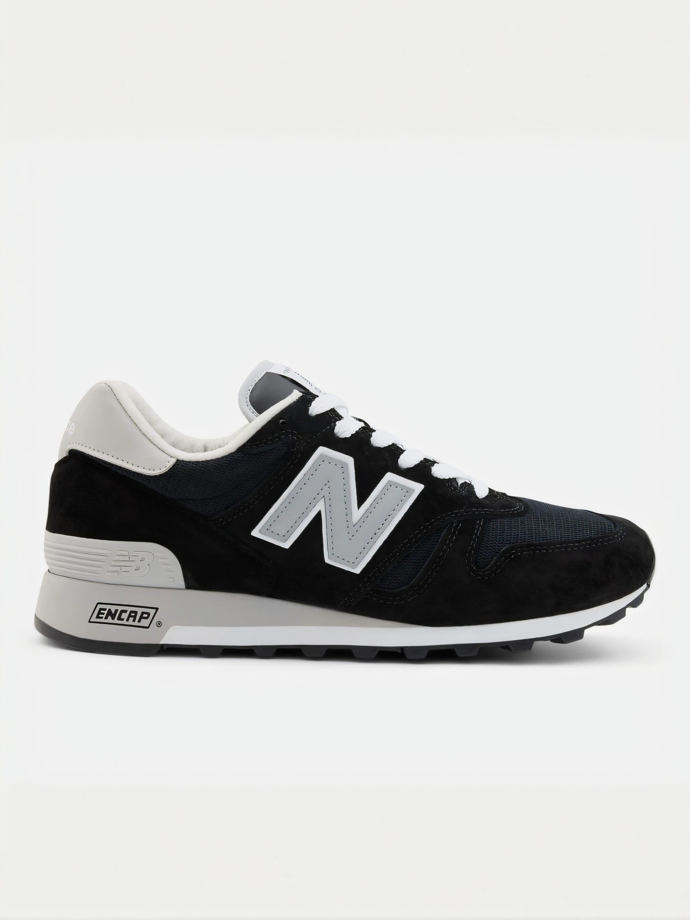 Кроссовки New Balance модель U1300BK Кроссовки New Balance модель U1300BK Фото