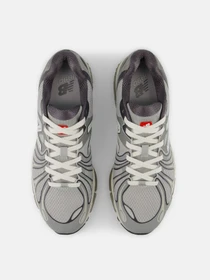 Кроссовки New Balance модель U18905UY Фото