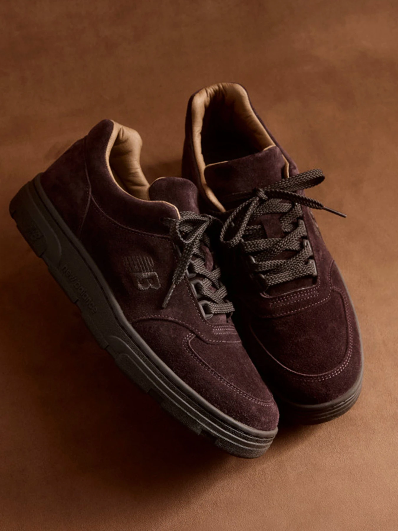 Кроссовки New Balance модель UADWOXS Кроссовки New Balance модель UADWOXS Фото