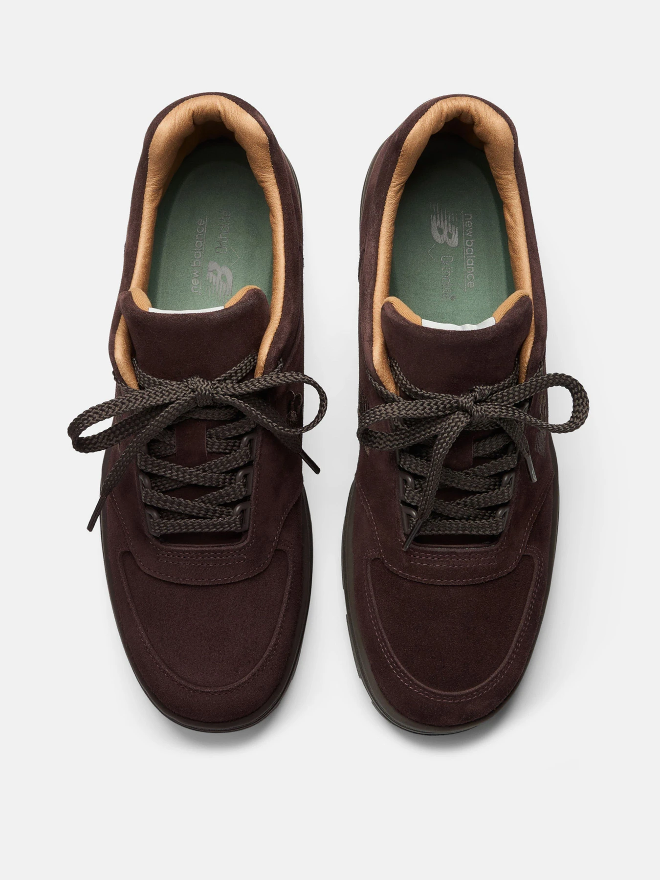 Кроссовки New Balance модель UADWOXS Кроссовки New Balance модель UADWOXS Фото