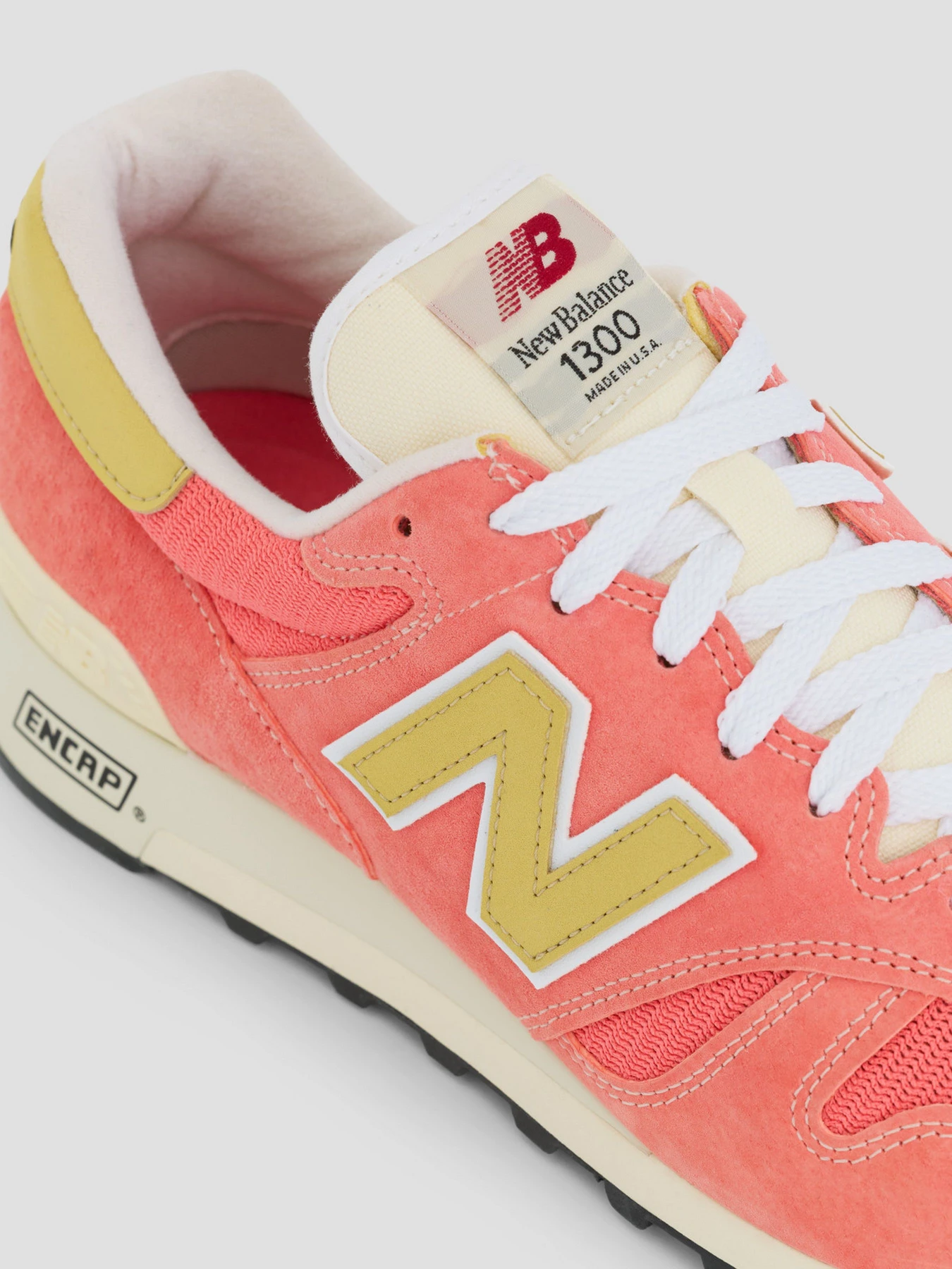 Кроссовки New Balance модель U13008BH Кроссовки New Balance модель U13008BH Фото