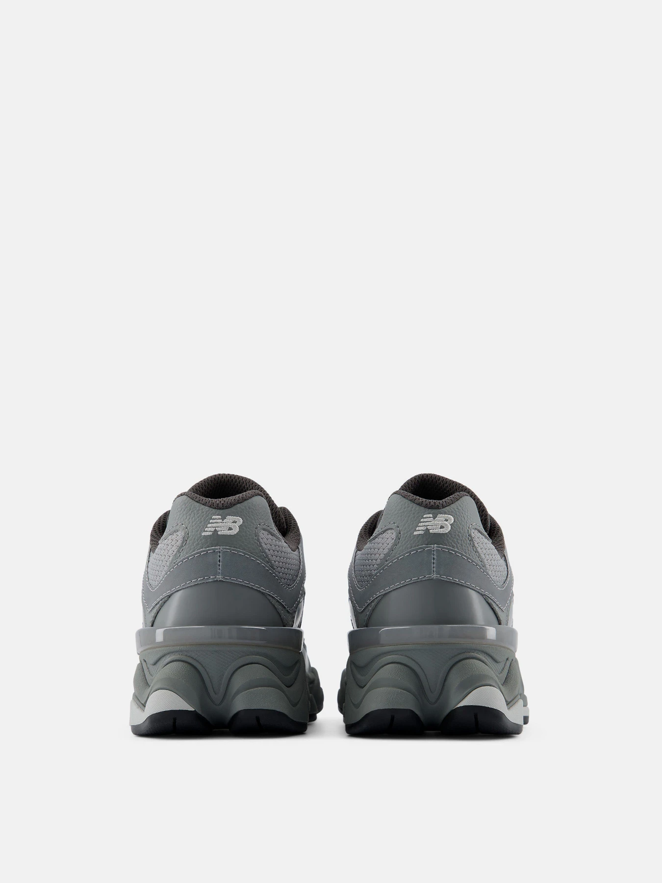 Кроссовки New Balance модель G90602P4 Кроссовки New Balance модель G90602P4 Фото