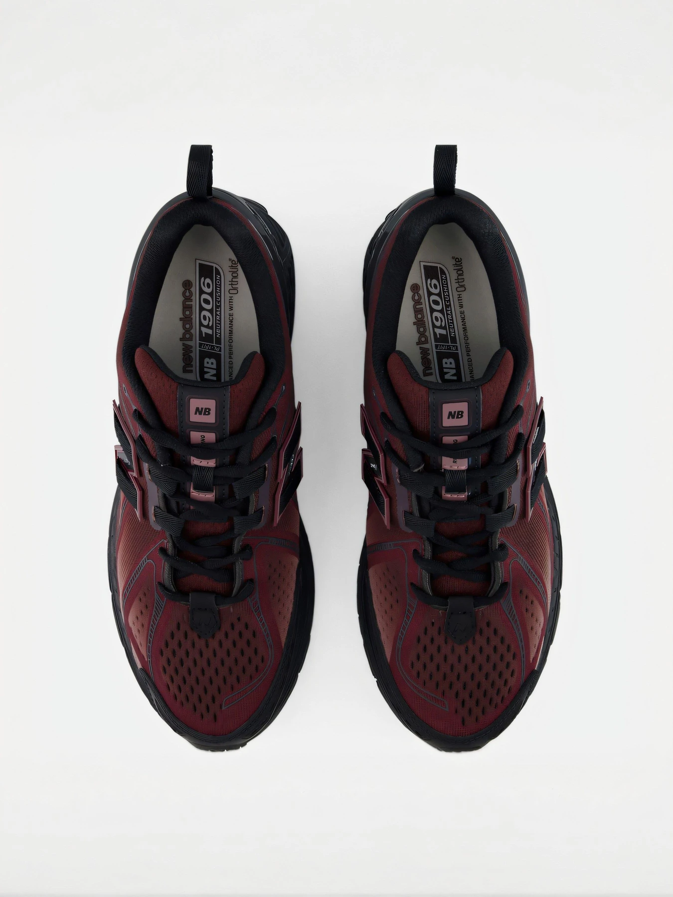Кроссовки New Balance модель U19061R9 Кроссовки New Balance модель U19061R9 Фото