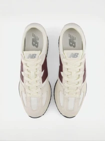 Кроссовки New Balance модель U4718Y4 Фото