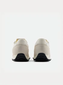 Кроссовки New Balance модель U4718Y4 Фото