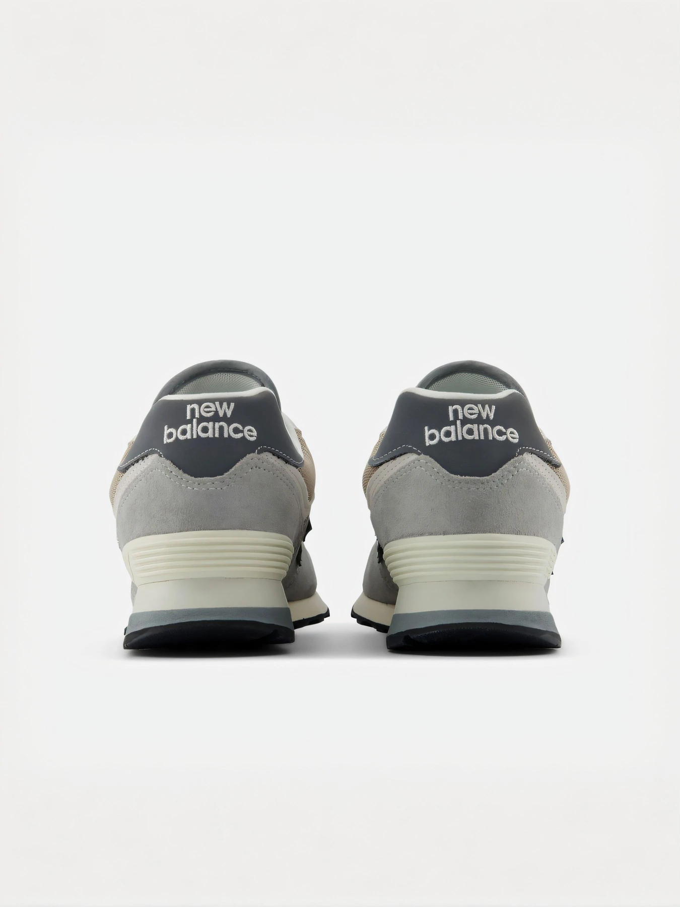 Кросівки New Balance модель U5746O5 Фото