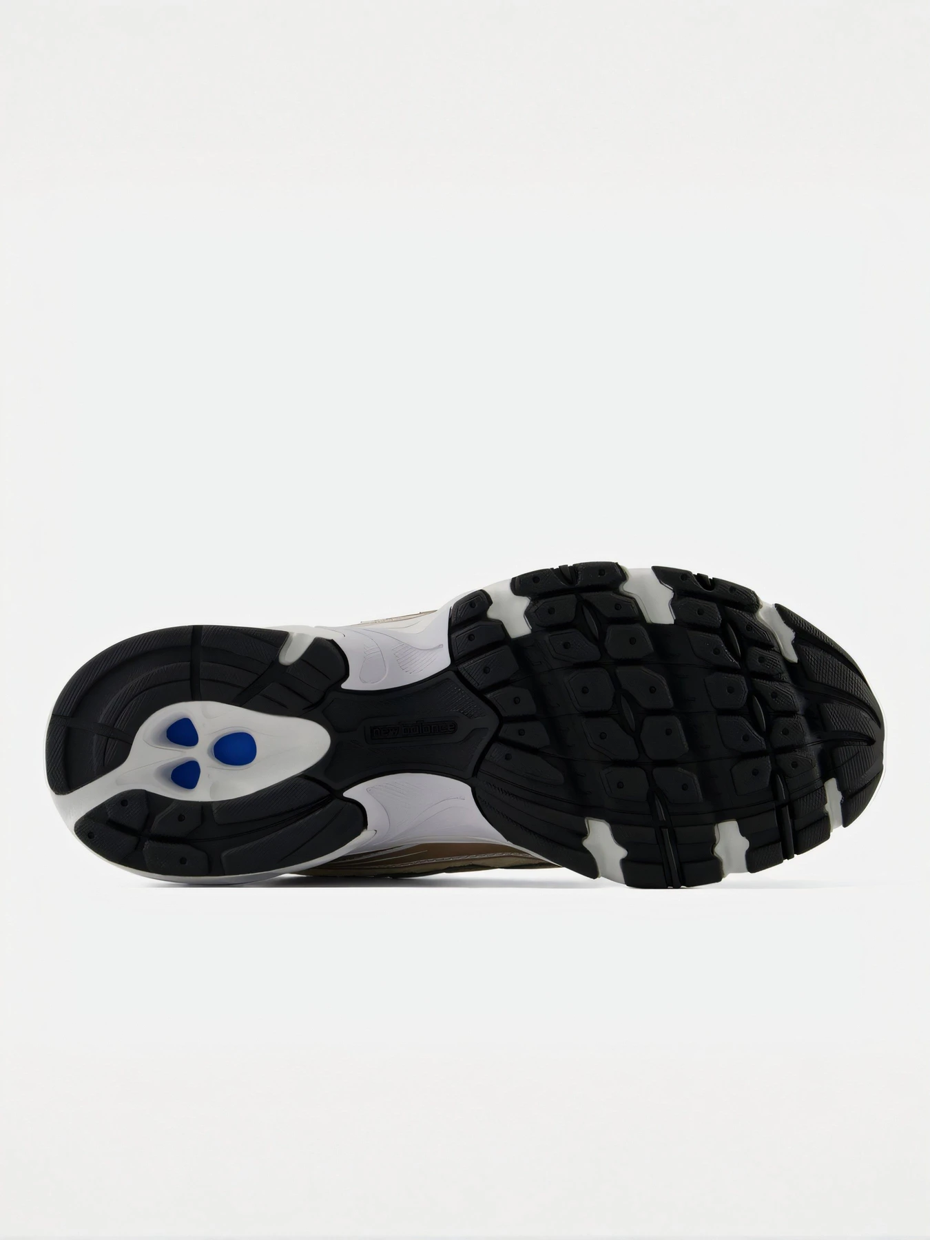 Кроссовки New Balance модель U7407DS Кроссовки New Balance модель U7407DS Фото