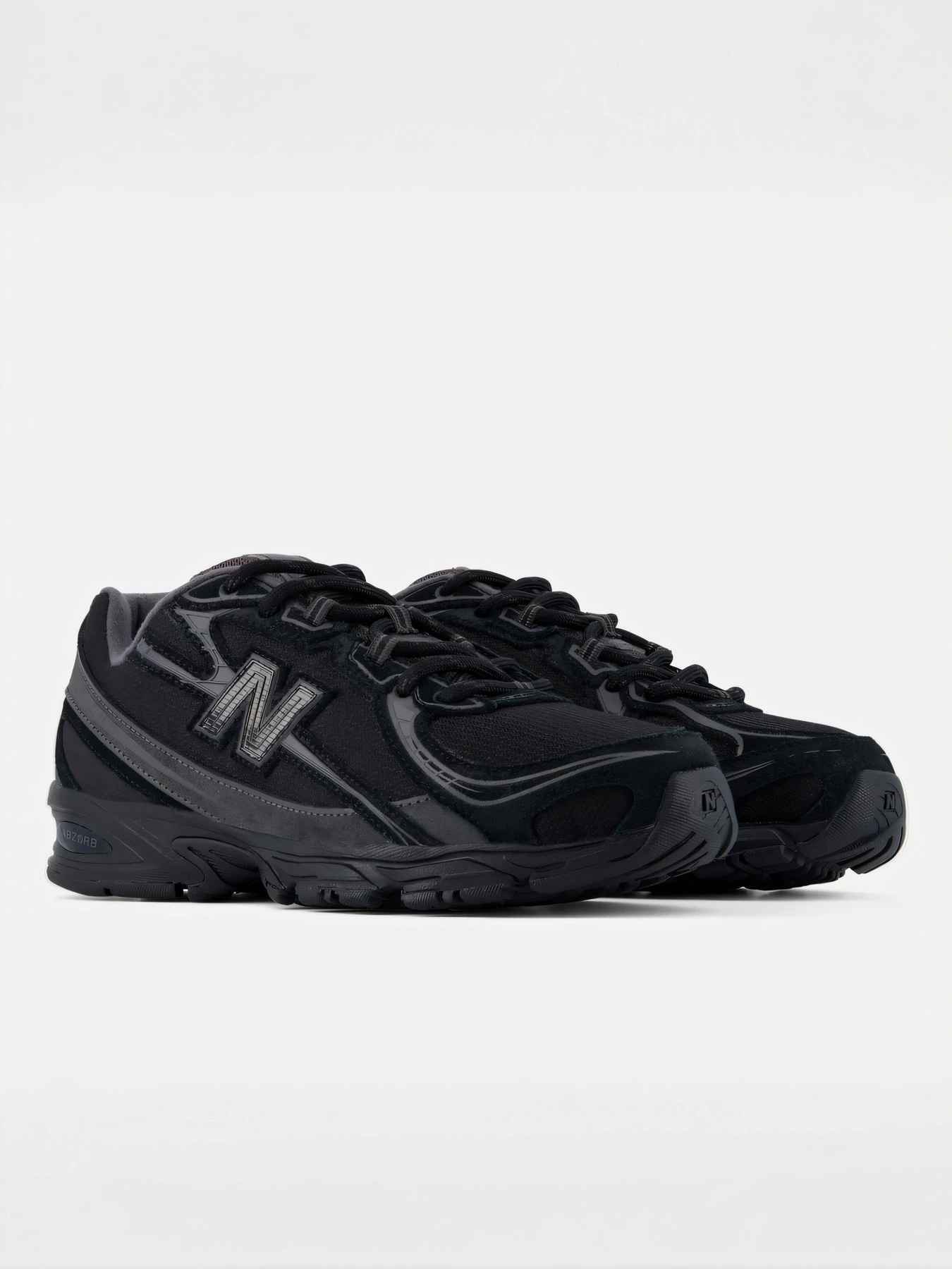 Кроссовки New Balance модель U7408XH Фото