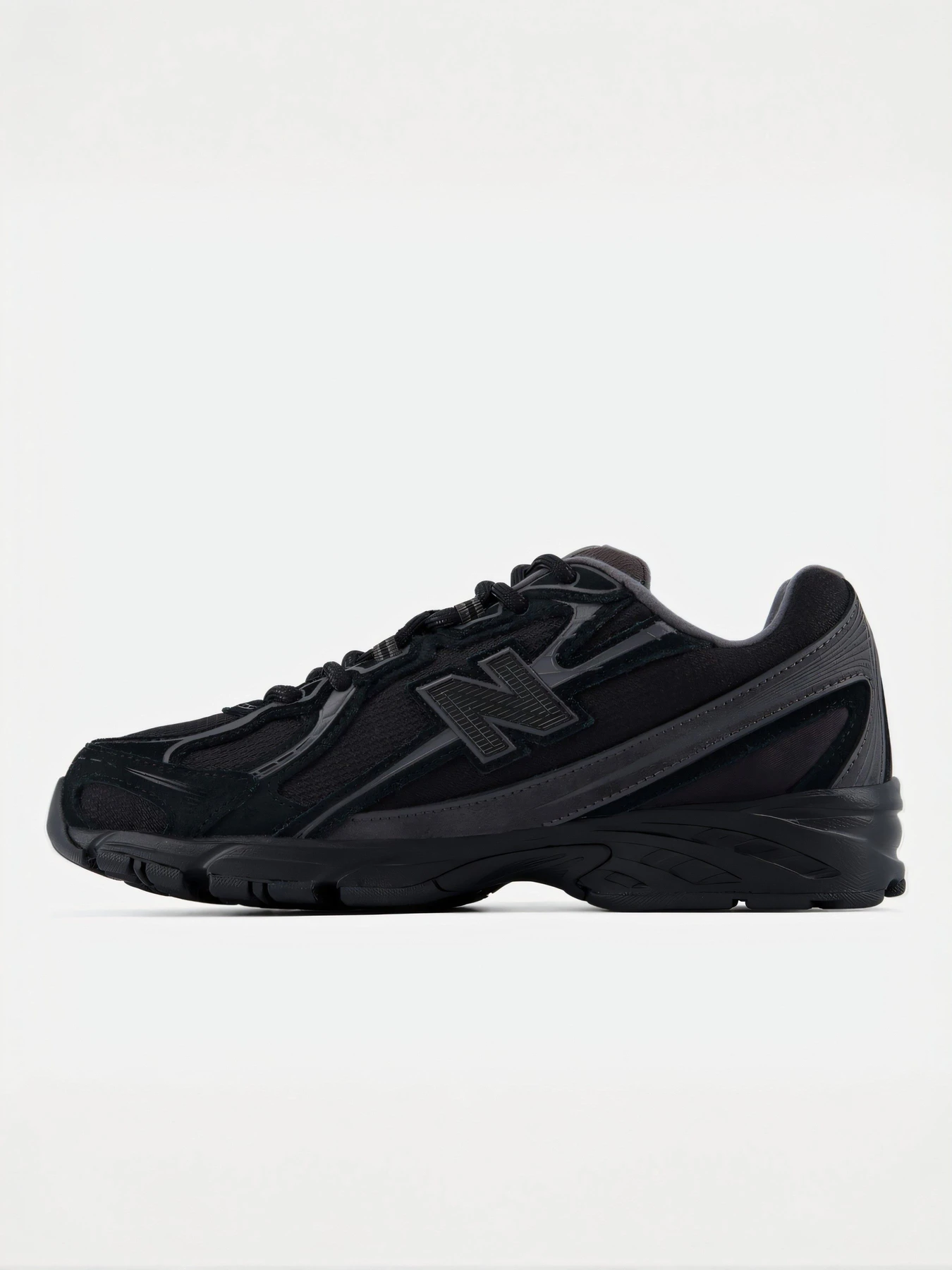Кроссовки New Balance модель U7408XH Фото