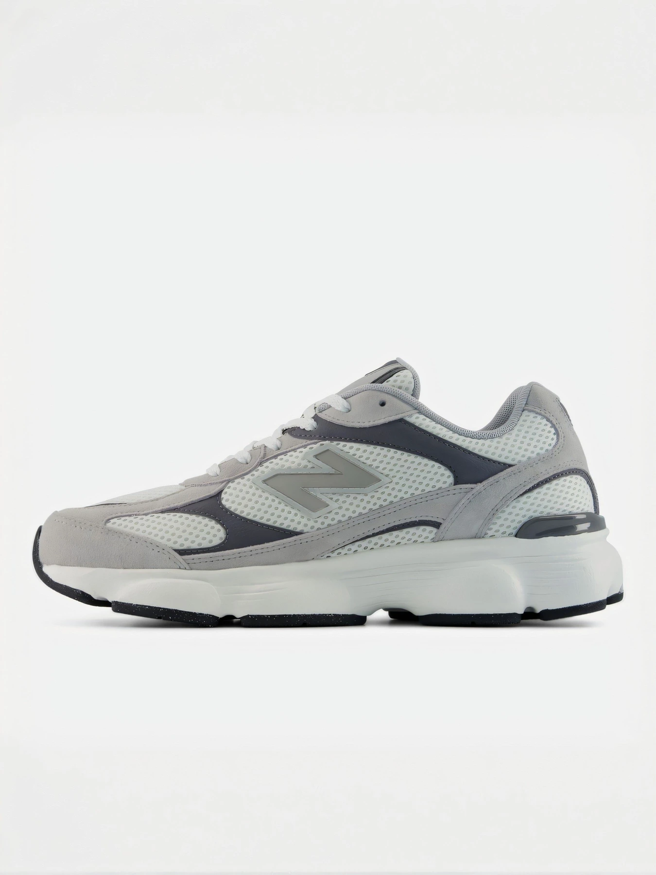 Кроссовки New Balance модель M6032OD Кроссовки New Balance модель M6032OD Фото