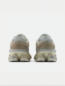 Кросівки New Balance модель U90608AP Фото