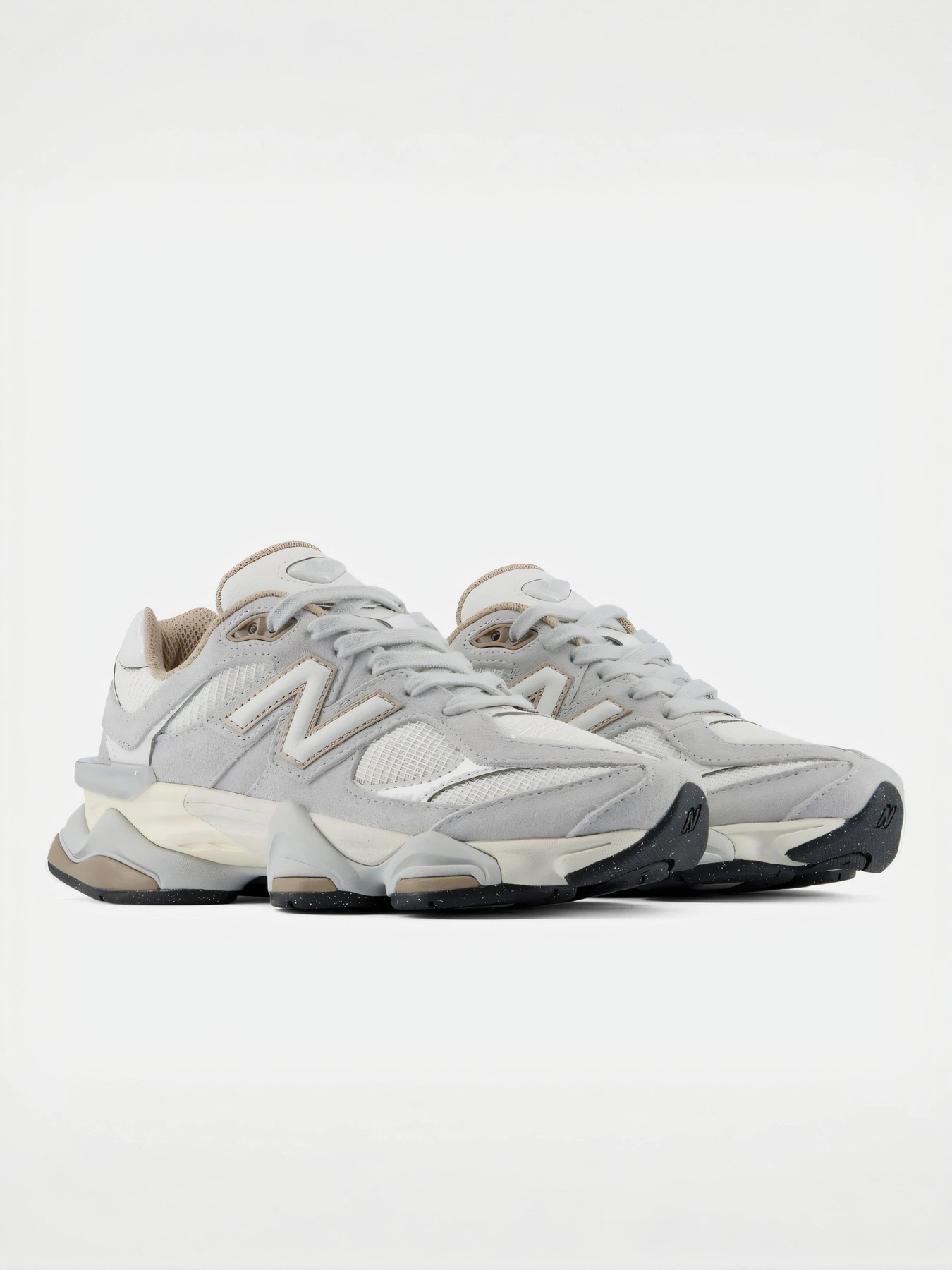 Кроссовки New Balance модель U906011M Кроссовки New Balance модель U906011M Фото