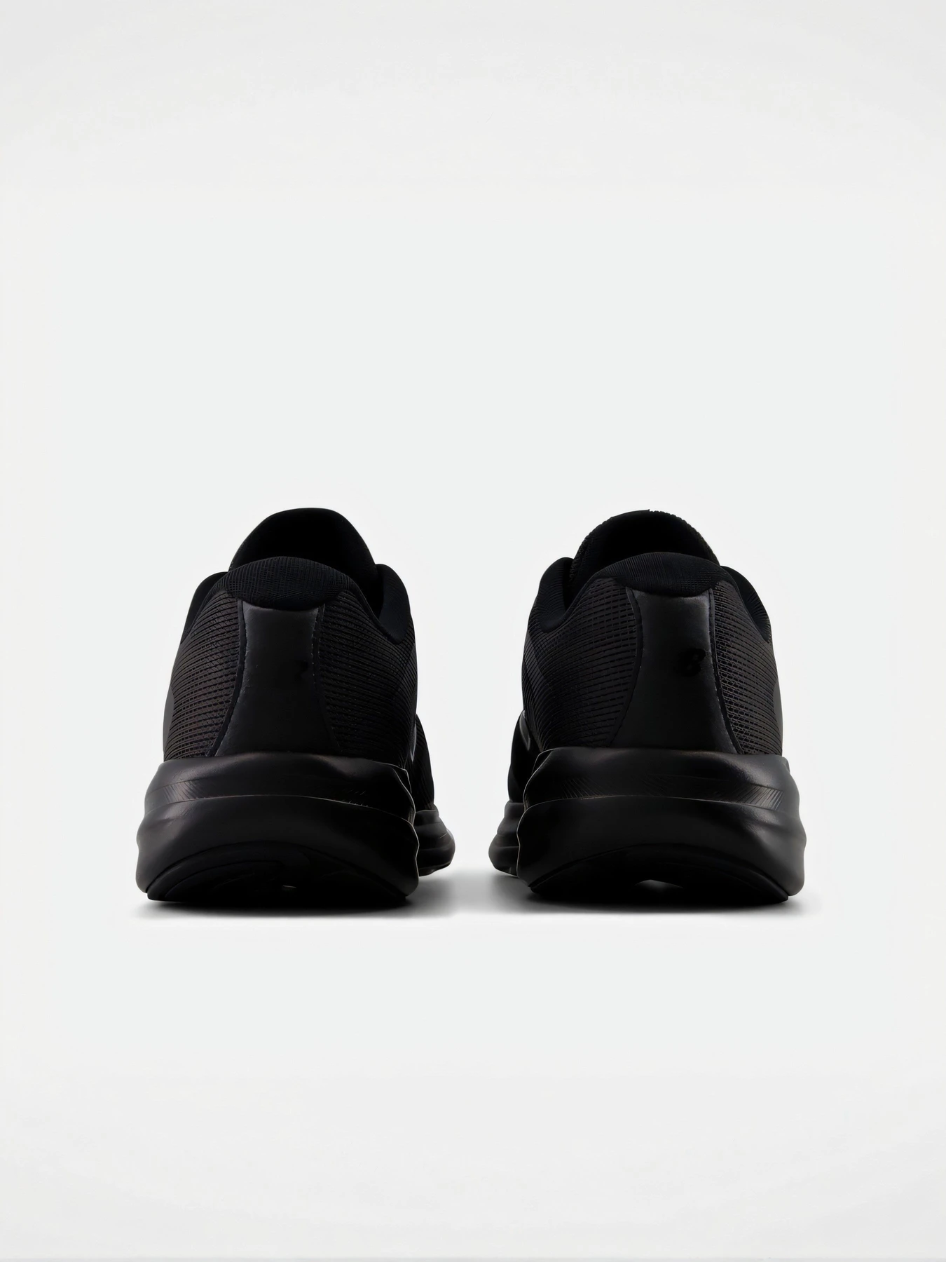 Кроссовки New Balance модель M4115VI Кроссовки New Balance модель M4115VI Фото