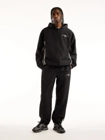Брюки New Balance модель MB62A8LTBK Фото