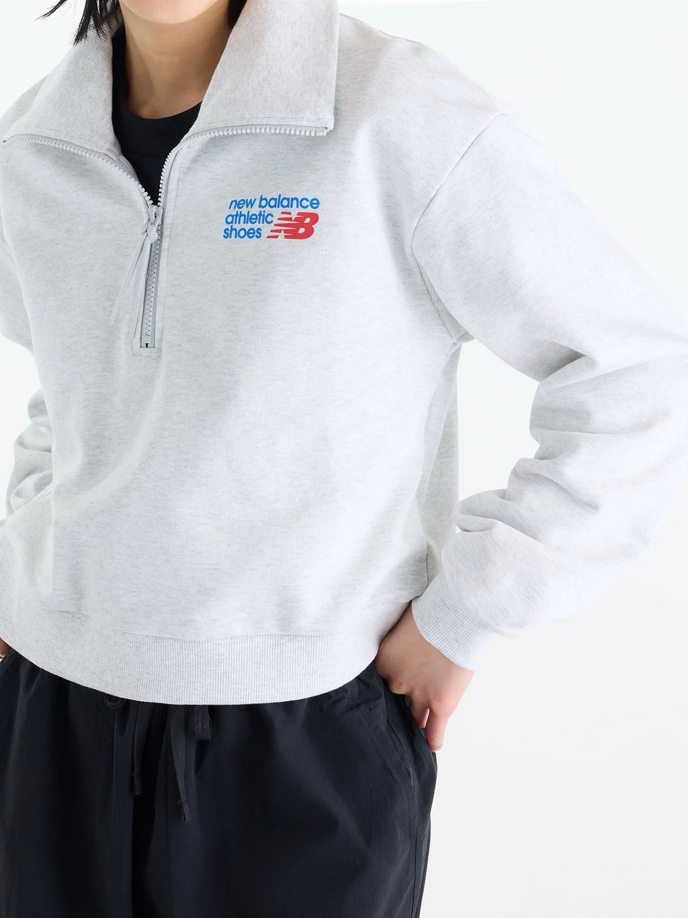 Худи и свитшоты New Balance модель WT62P1FSAHH Худи и свитшоты New Balance модель WT62P1FSAHH Фото