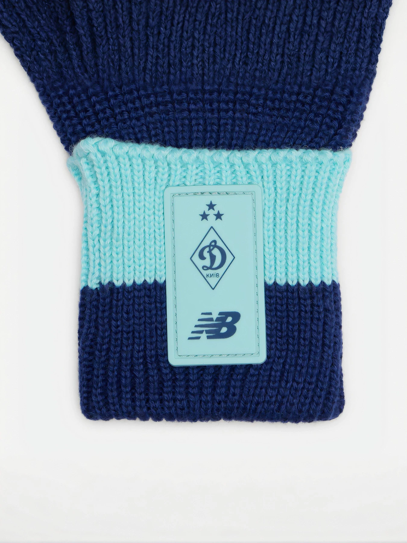 Перчатки и варежки New Balance модель AC7615MAWY Фото