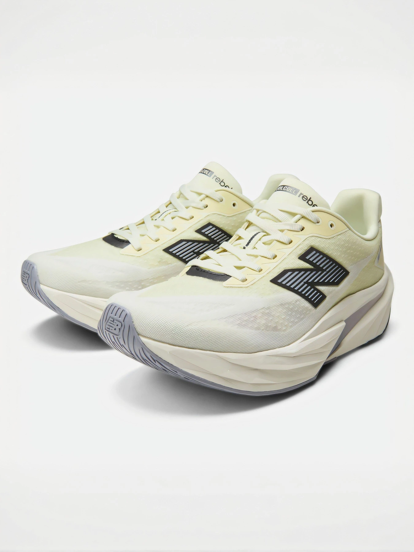Кросівки New Balance модель MFCX8QY Фото