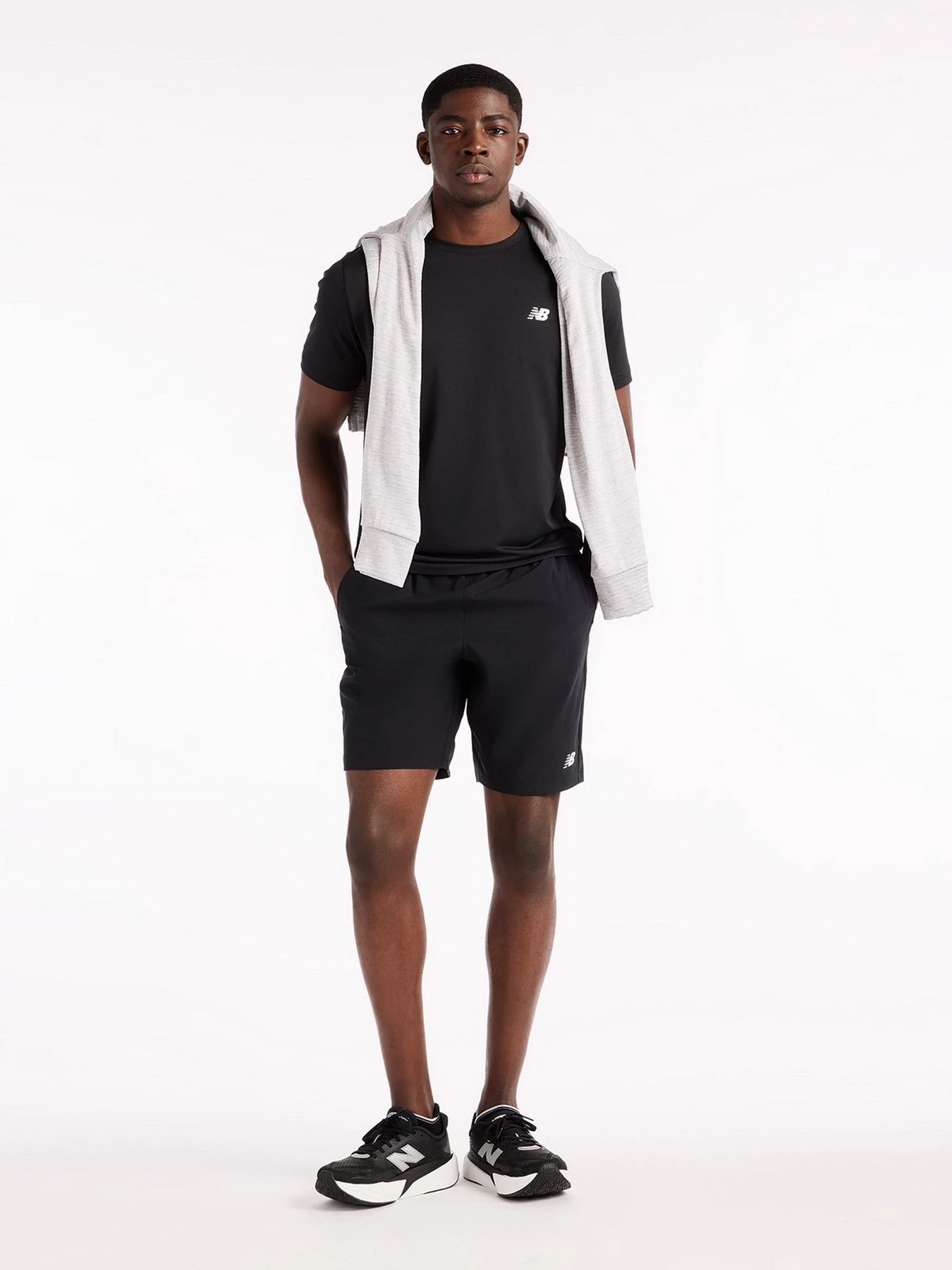 Шорты New Balance модель MB62B2DNBK Шорты New Balance модель MB62B2DNBK Фото