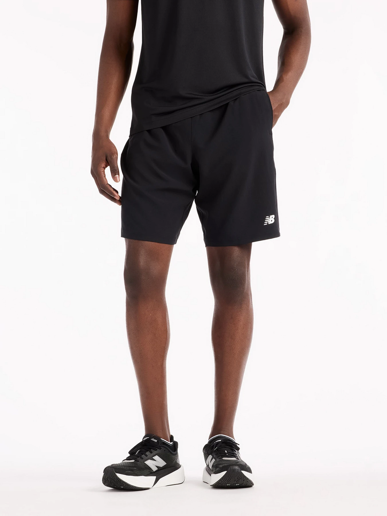 Шорты New Balance модель MB62B2DNBK Шорты New Balance модель MB62B2DNBK Фото