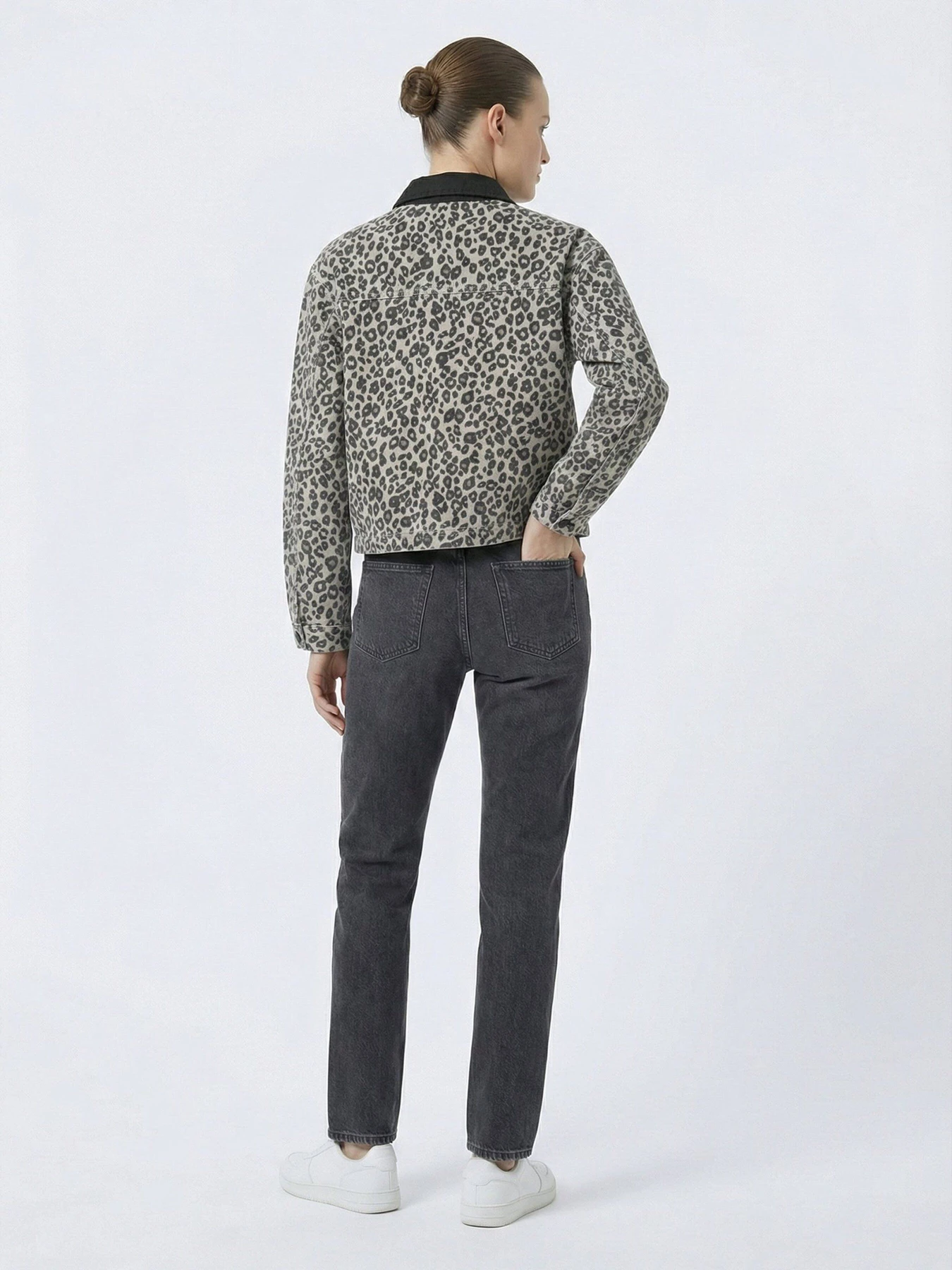 Куртки и дубленки LTB Jeans модель 61305.16355.56345 Фото