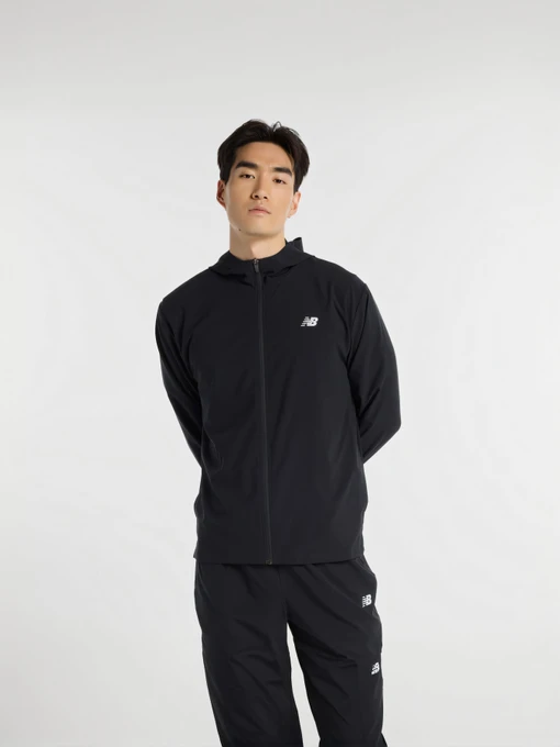 Куртки и дубленки New Balance модель MJ51900BK Фото