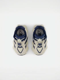 Кроссовки New Balance 9060 Bungee модель I90608PU Фото