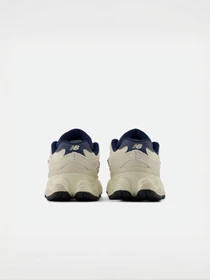 Кроссовки New Balance 9060 Bungee модель I90608PU Фото