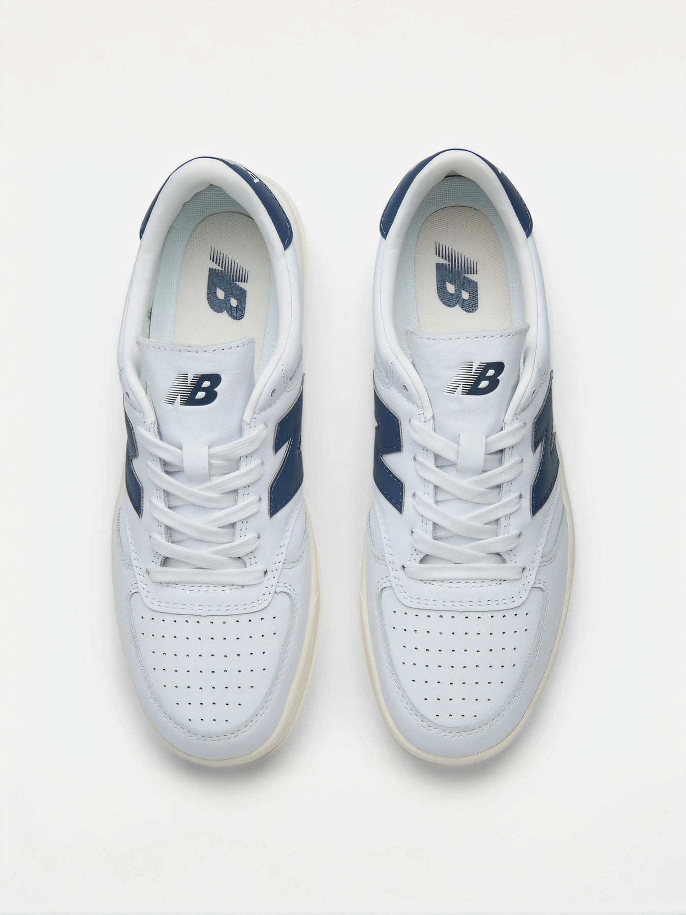 Кеды New Balance модель U5002D3 Кеды New Balance модель U5002D3 Фото