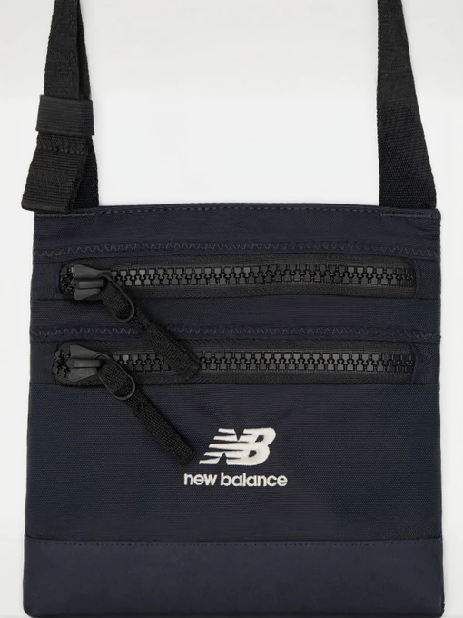 New Balance Urban Sling Bag Сумка колір синій фото 2
