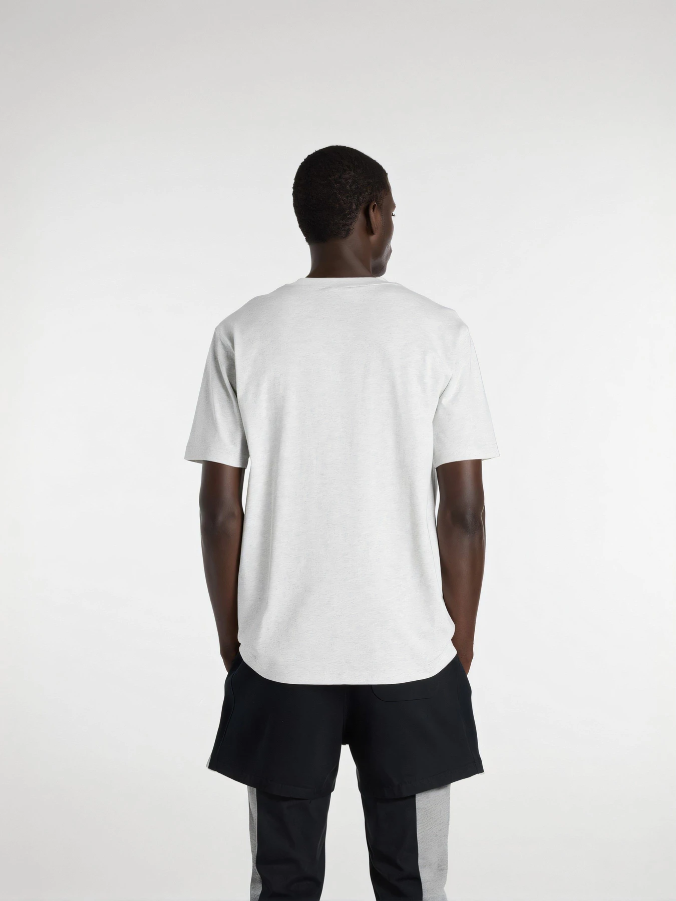 Футболки и поло New Balance модель MT61B0WFAHH Футболки и поло New Balance модель MT61B0WFAHH Фото