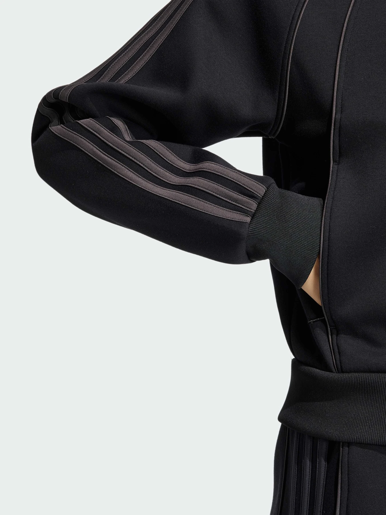 Худи и свитшоты Adidas Adicolor модель KS4273 Фото