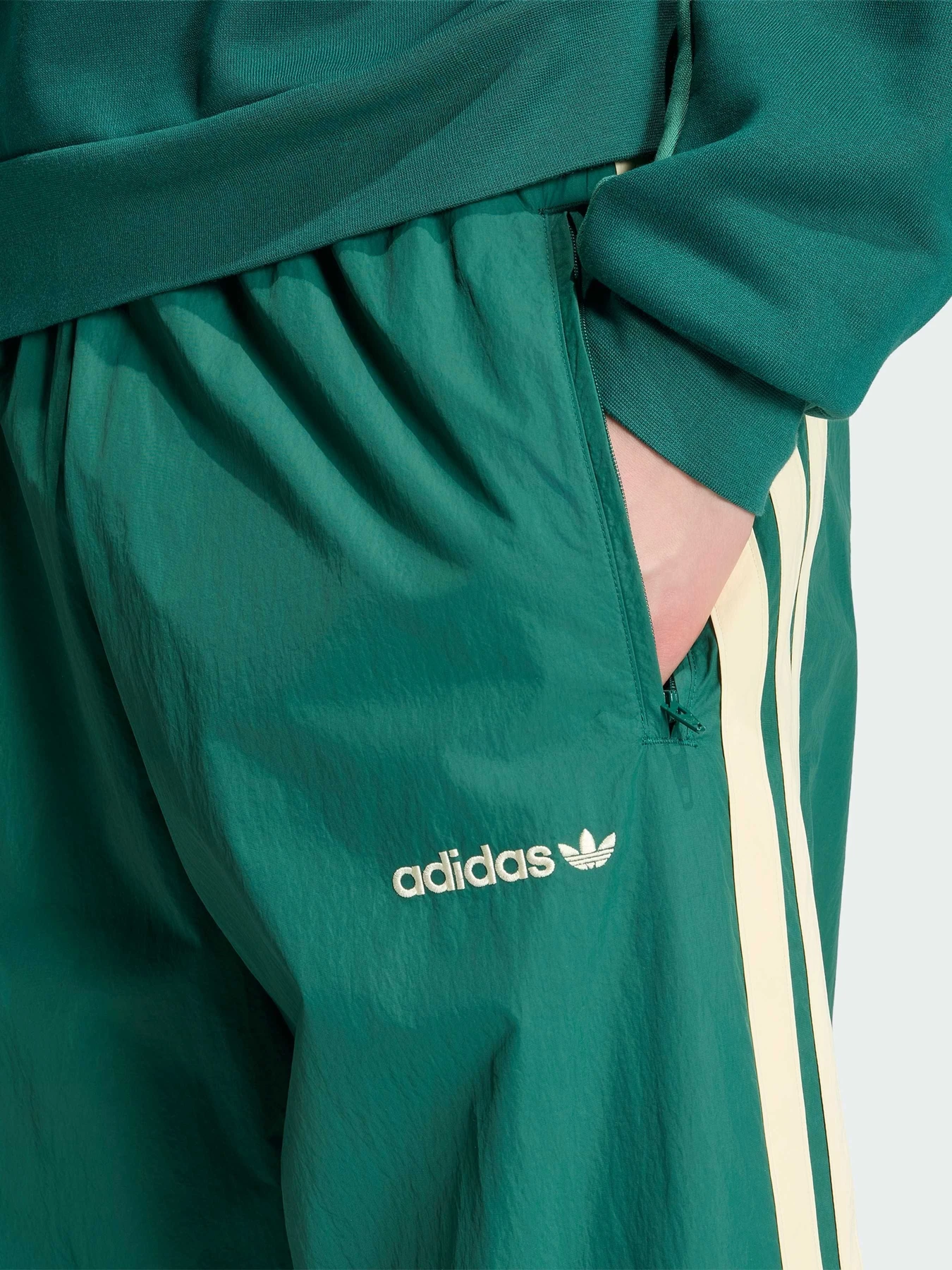 Брюки Adidas модель KW8022 Фото