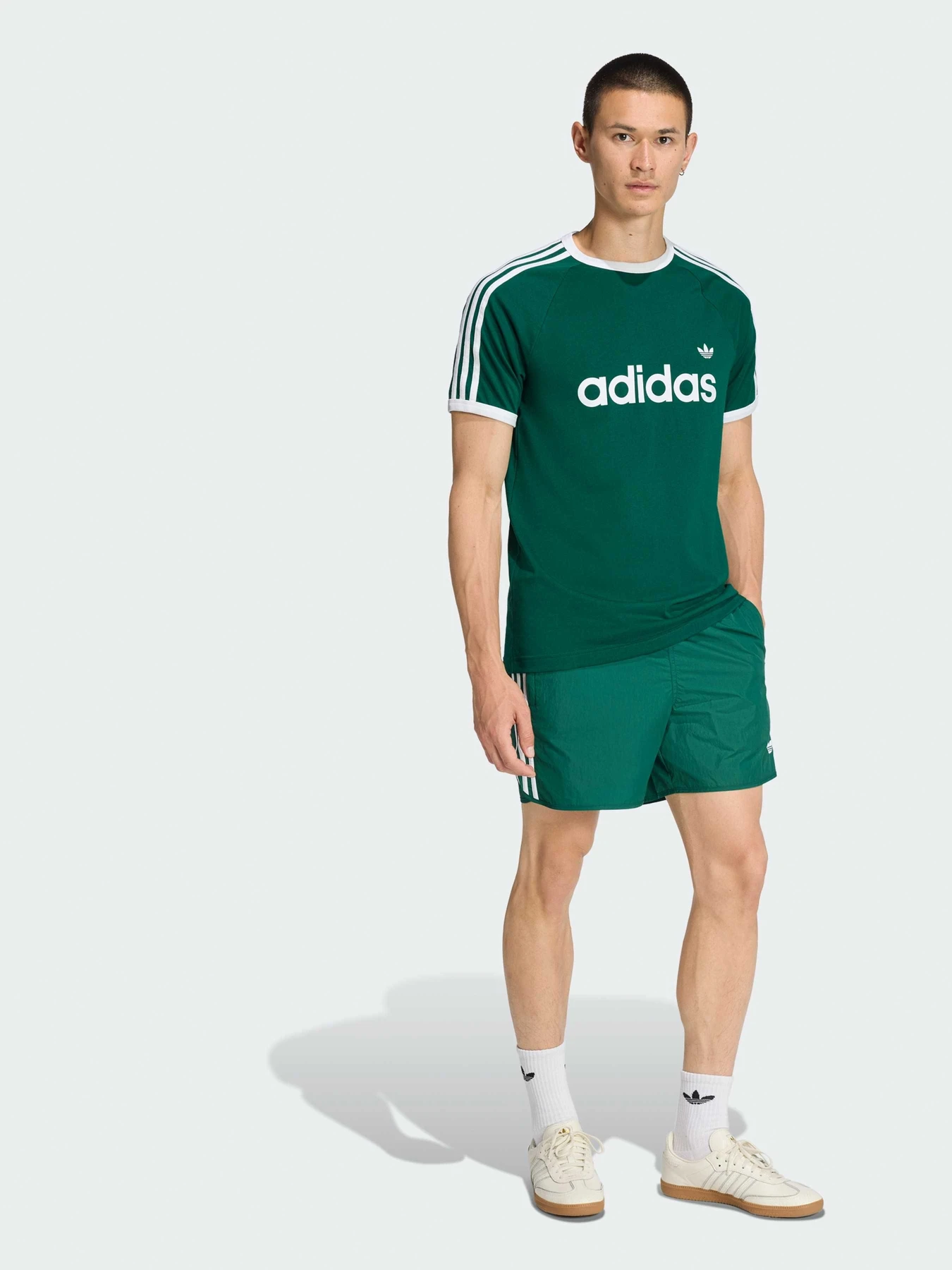 Шорты Adidas Adicolor модель KE3569 Фото