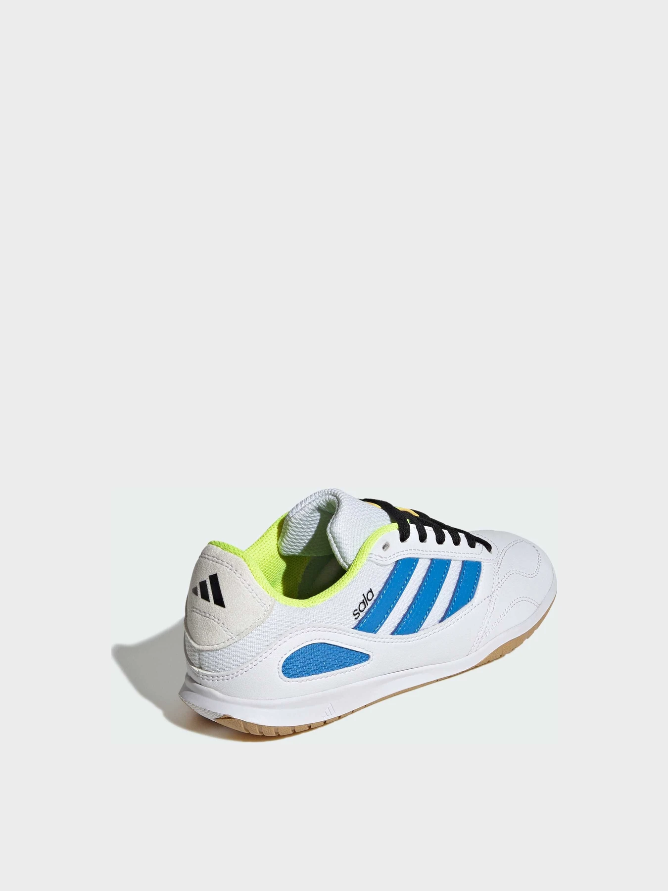 Кросівки Adidas модель JP6992 Кросівки Adidas модель JP6992 Фото