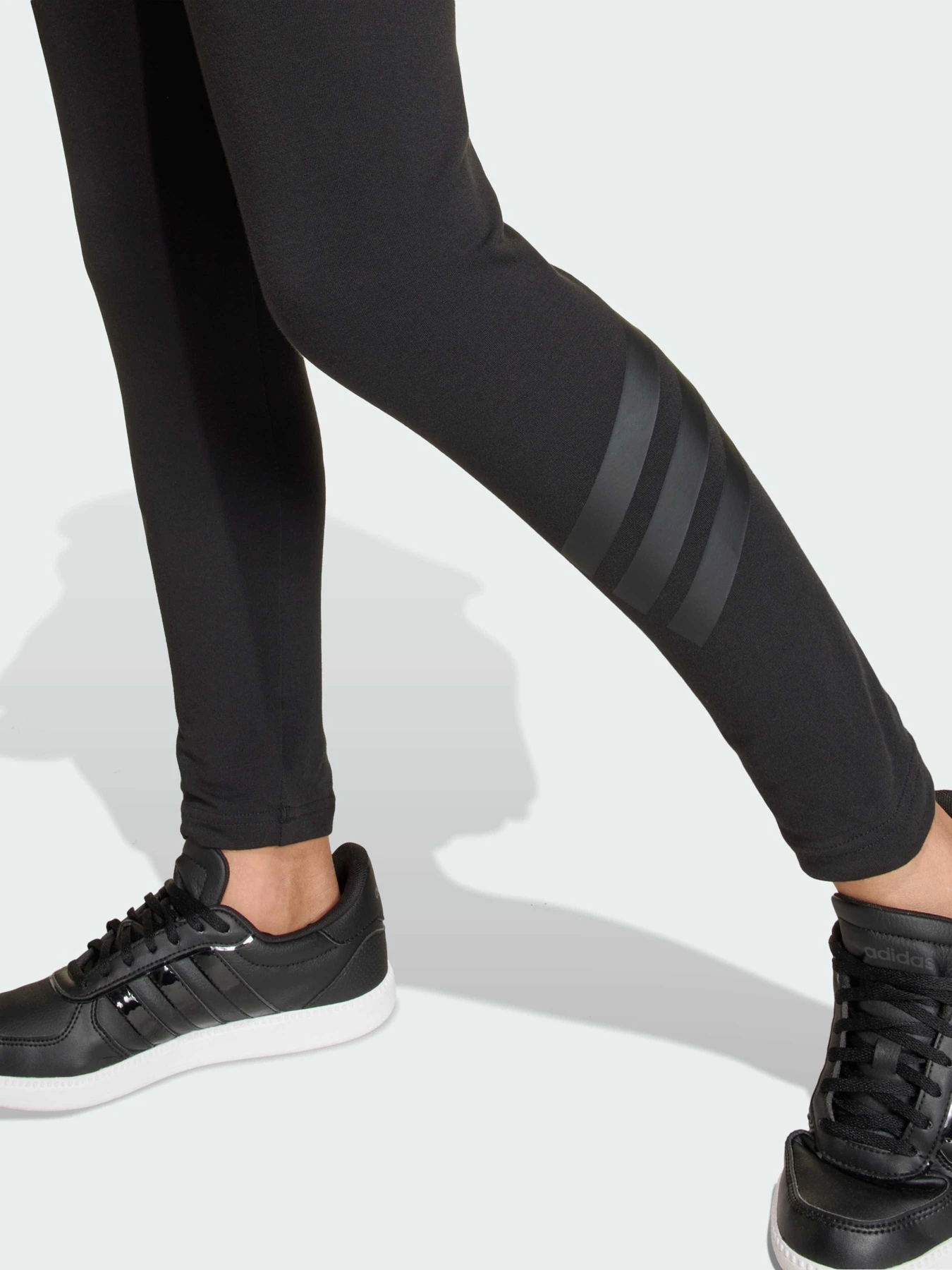 Брюки Adidas 3 Stripes модель KB6922 Фото