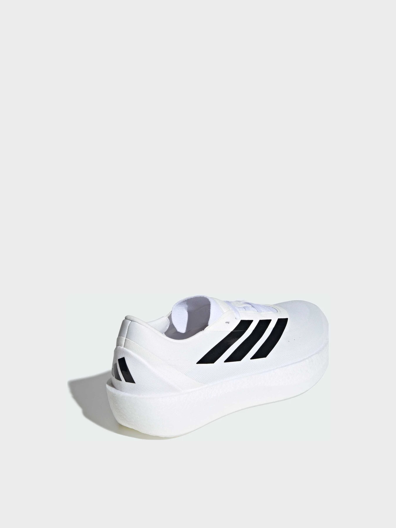 Кроссовки Adidas модель HQ9528 Кроссовки Adidas модель HQ9528 Фото