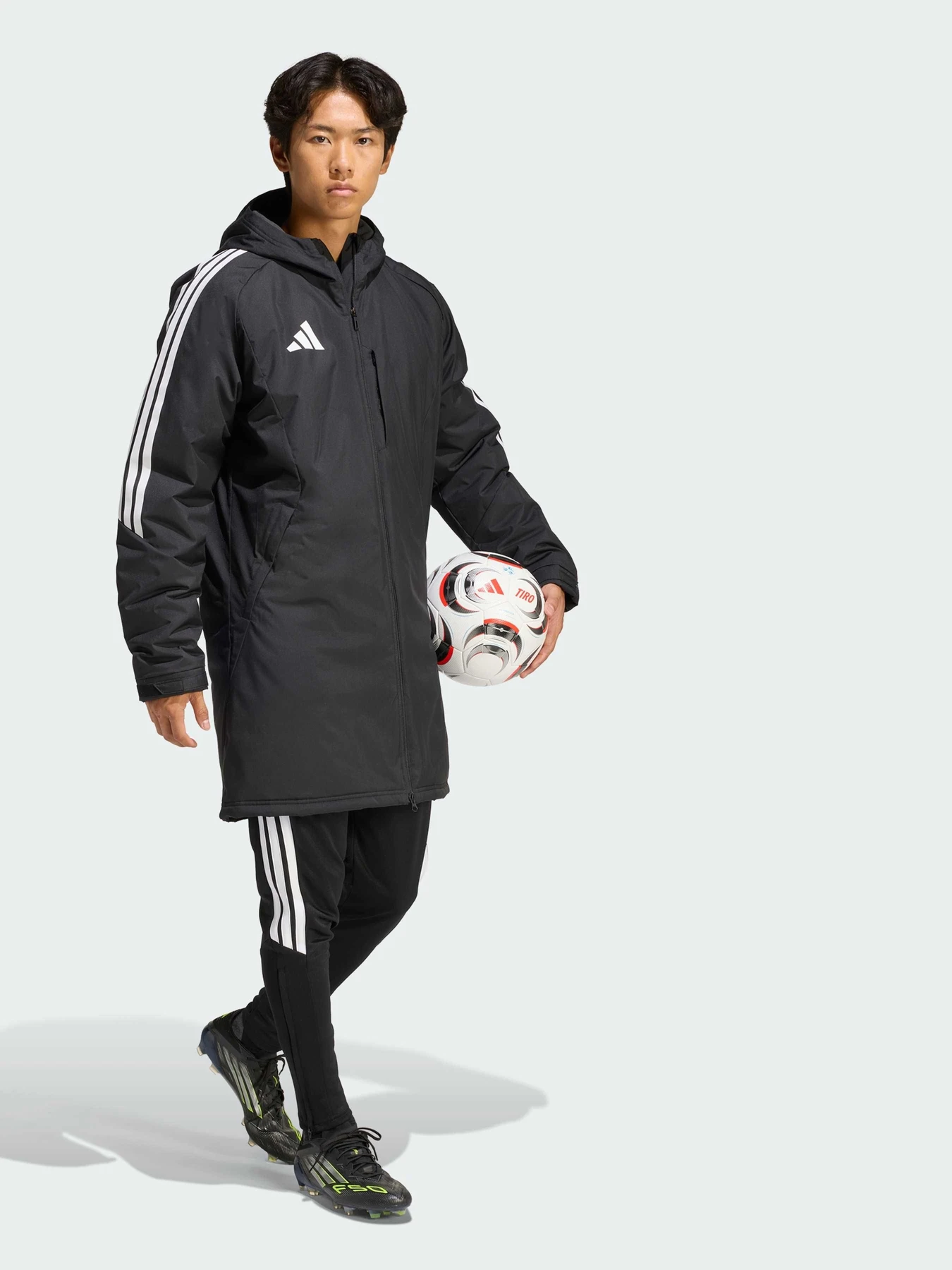 Куртки и дубленки Adidas Tiro модель JZ4108 Фото